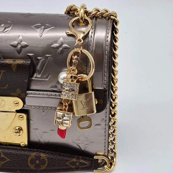 Authentic Louis Vuitton Lock & Key with unbranded Lipstick Bagcharm, Keycharm - Picture 2 of 8